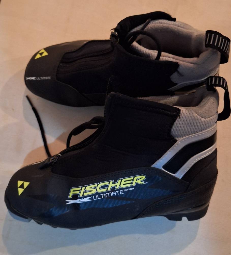 Fischer Ultimate 38 dyd. NNN