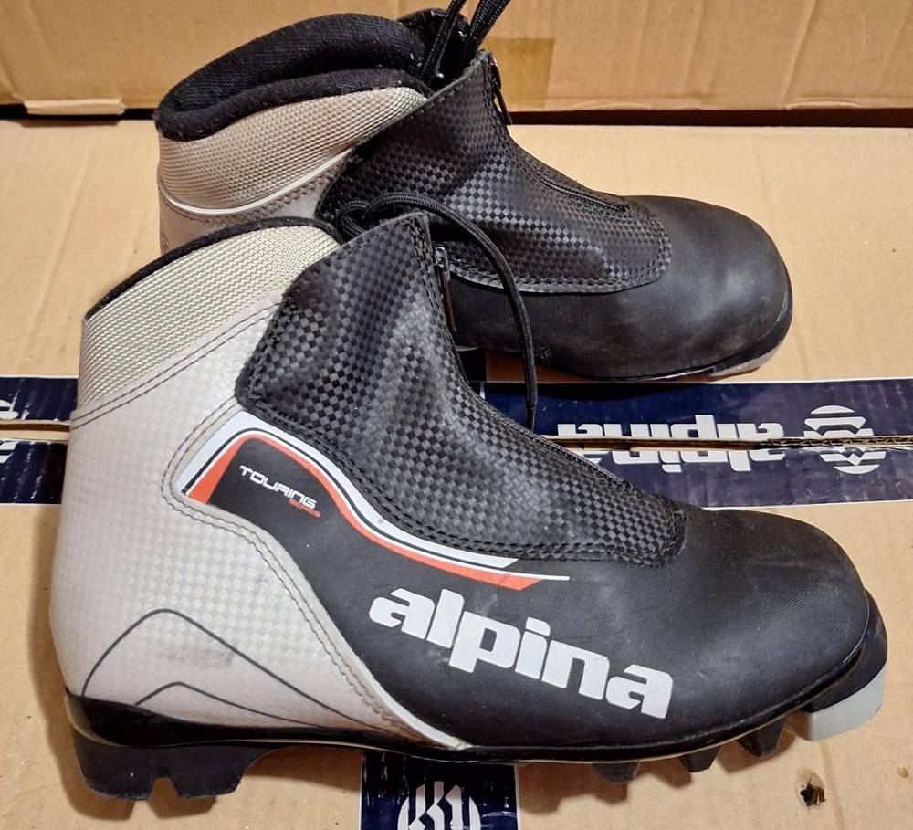 Alpina Touring 33 dyd. NNN